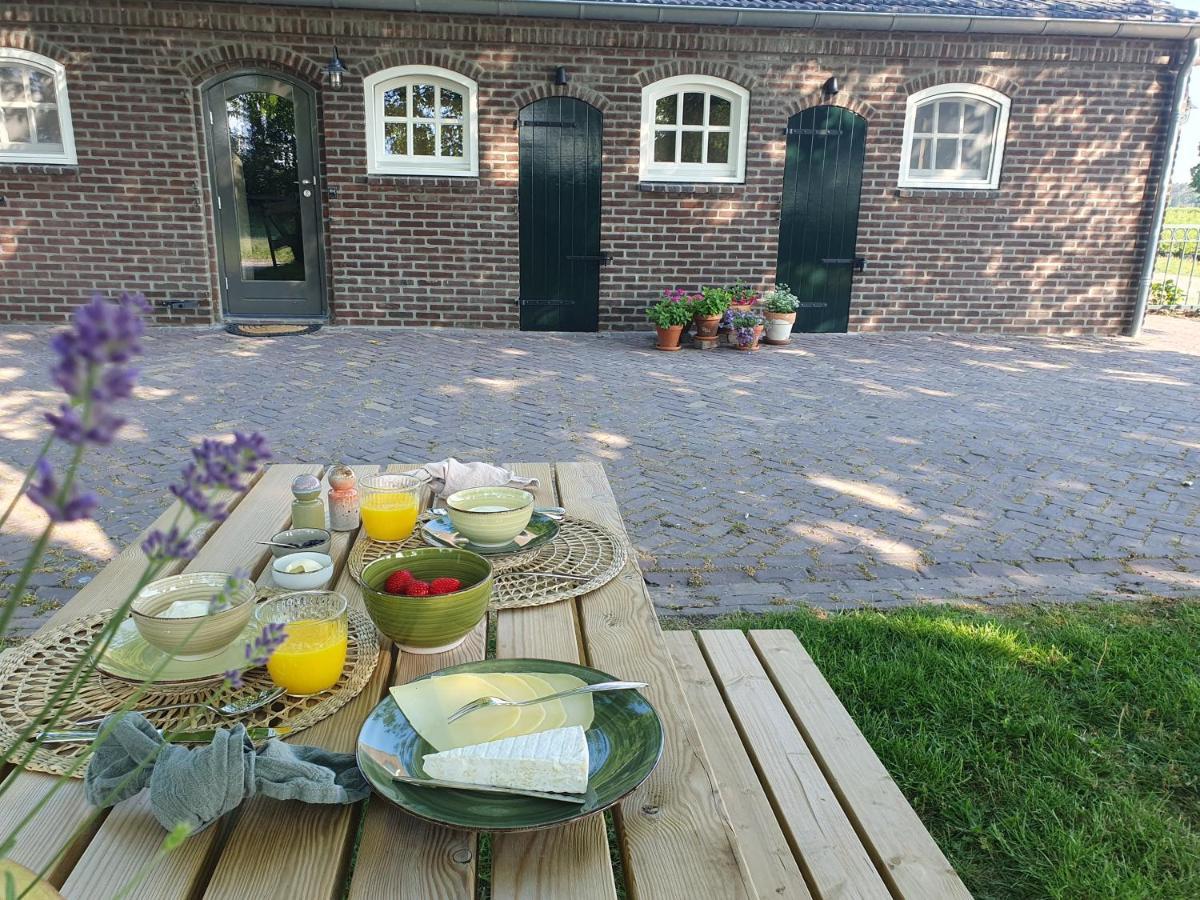 B&B De Nieuwenhof 'De Voorkamer' Melderslo Dış mekan fotoğraf